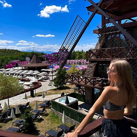 The Wind Mills Hydropark 호텔 Gorna Malina 외부 사진