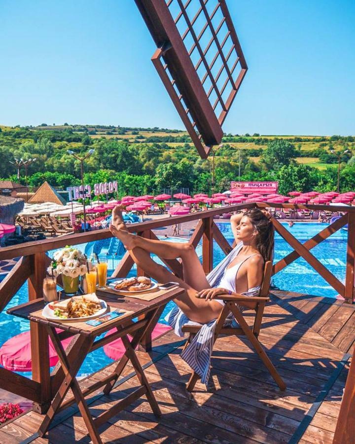 The Wind Mills Hydropark 호텔 Gorna Malina 외부 사진